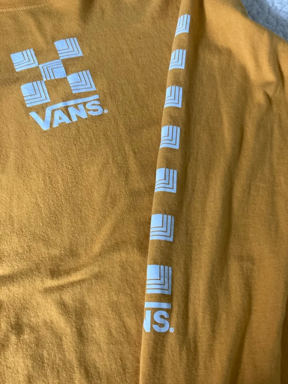 Vans Mustard Long Sleeve - Picture 5 of 10
